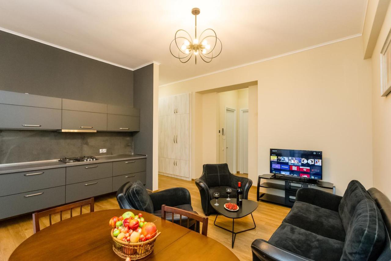 New!-Downtown Apartment Ll Tbilisi Zewnętrze zdjęcie