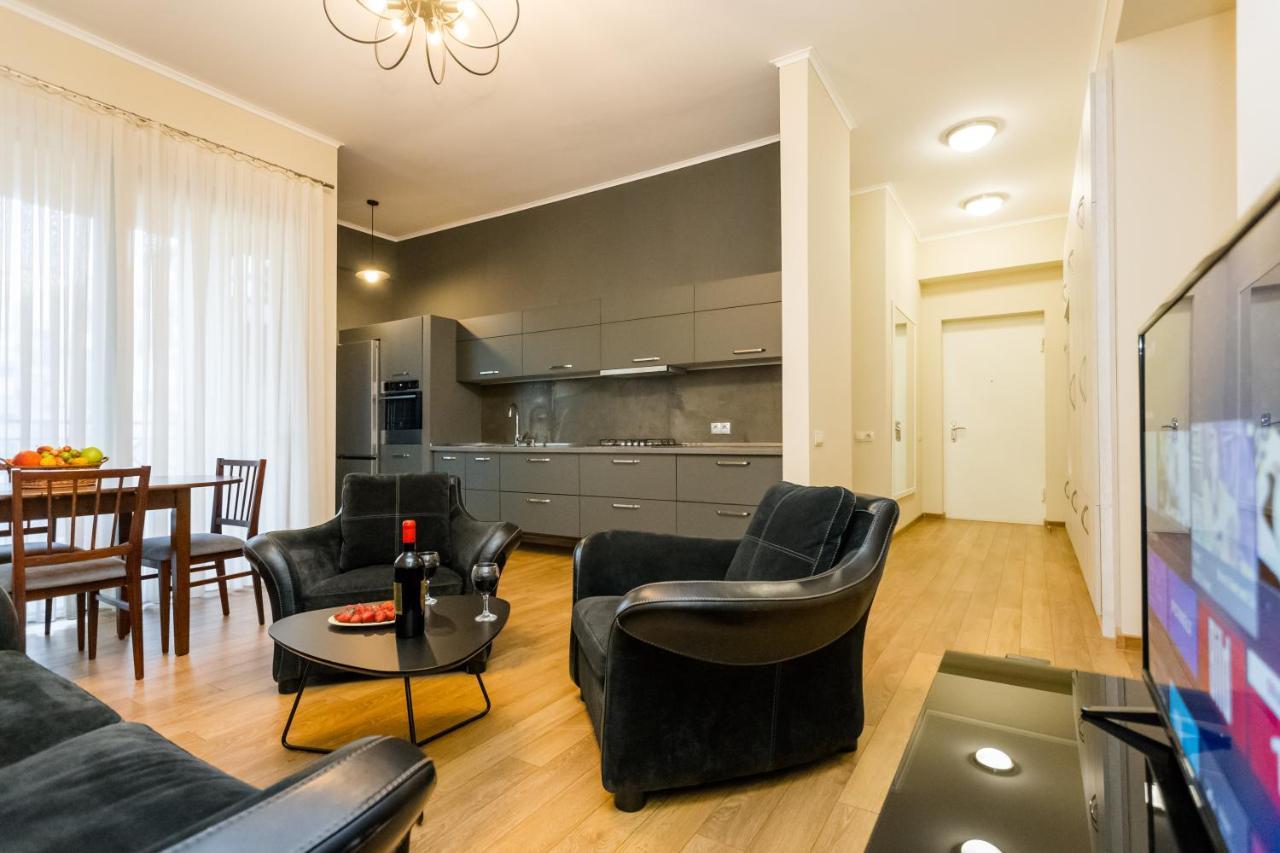 New!-Downtown Apartment Ll Tbilisi Zewnętrze zdjęcie