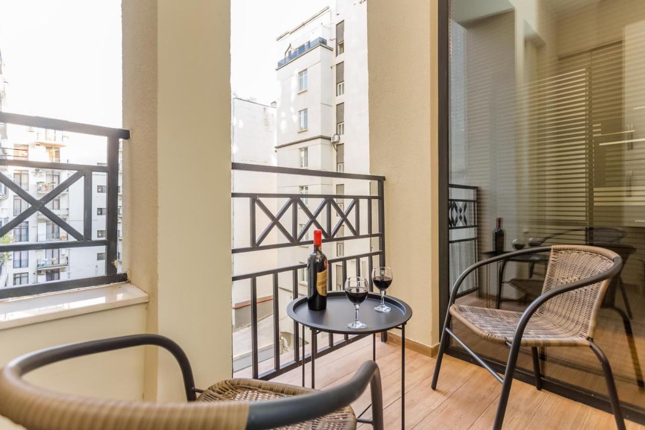 New!-Downtown Apartment Ll Tbilisi Zewnętrze zdjęcie